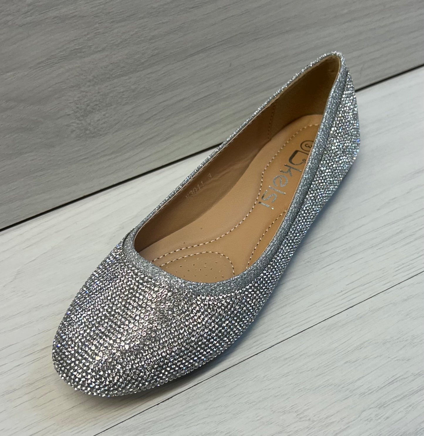 V3011 diamanté pump