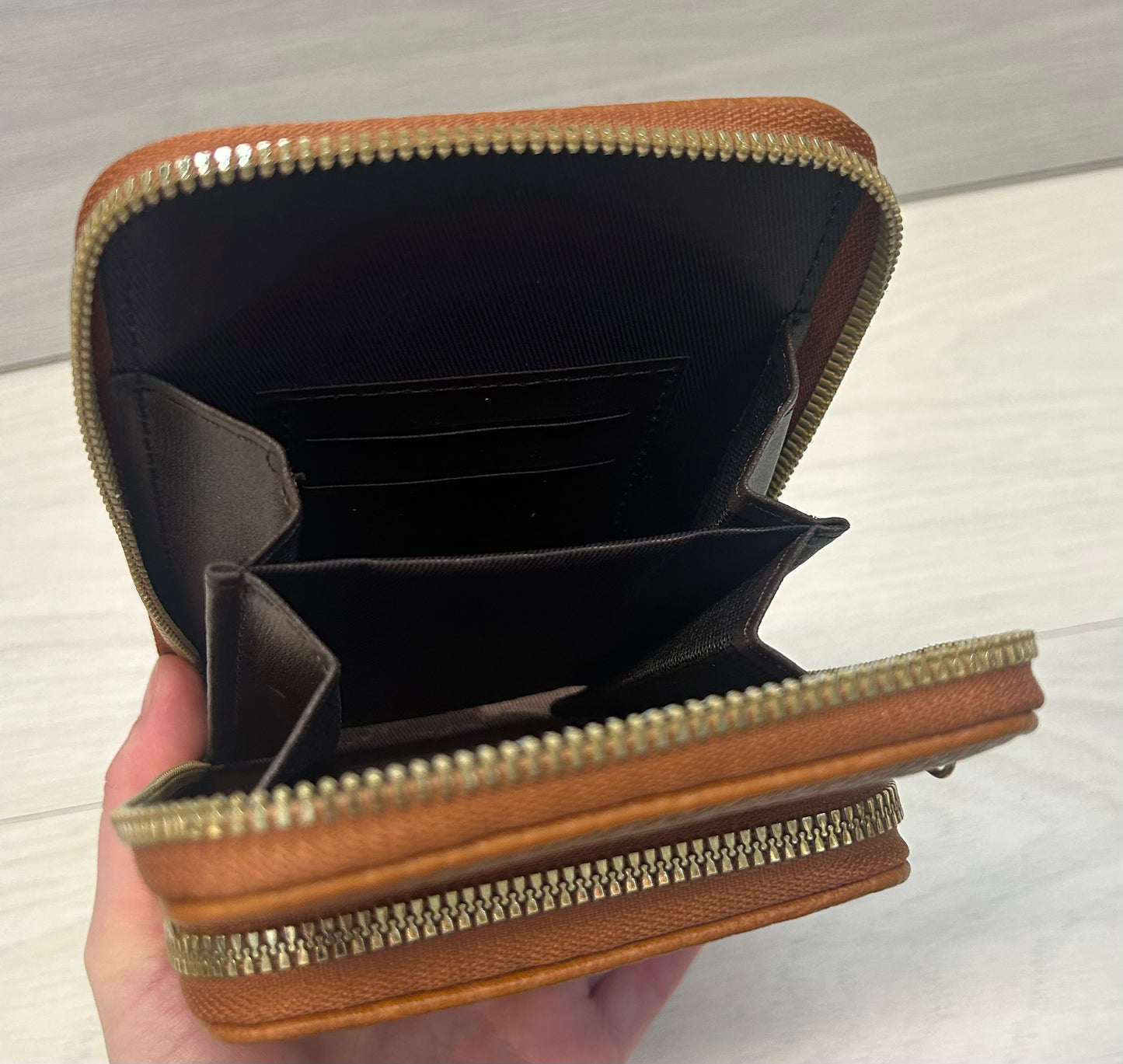 Tan phone bag