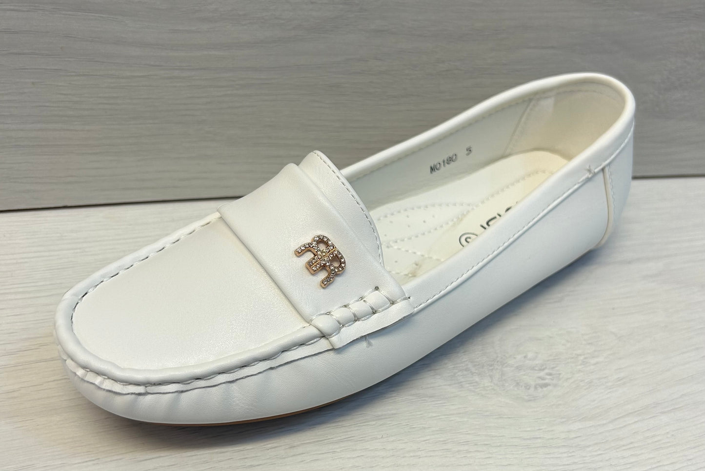 White mocks