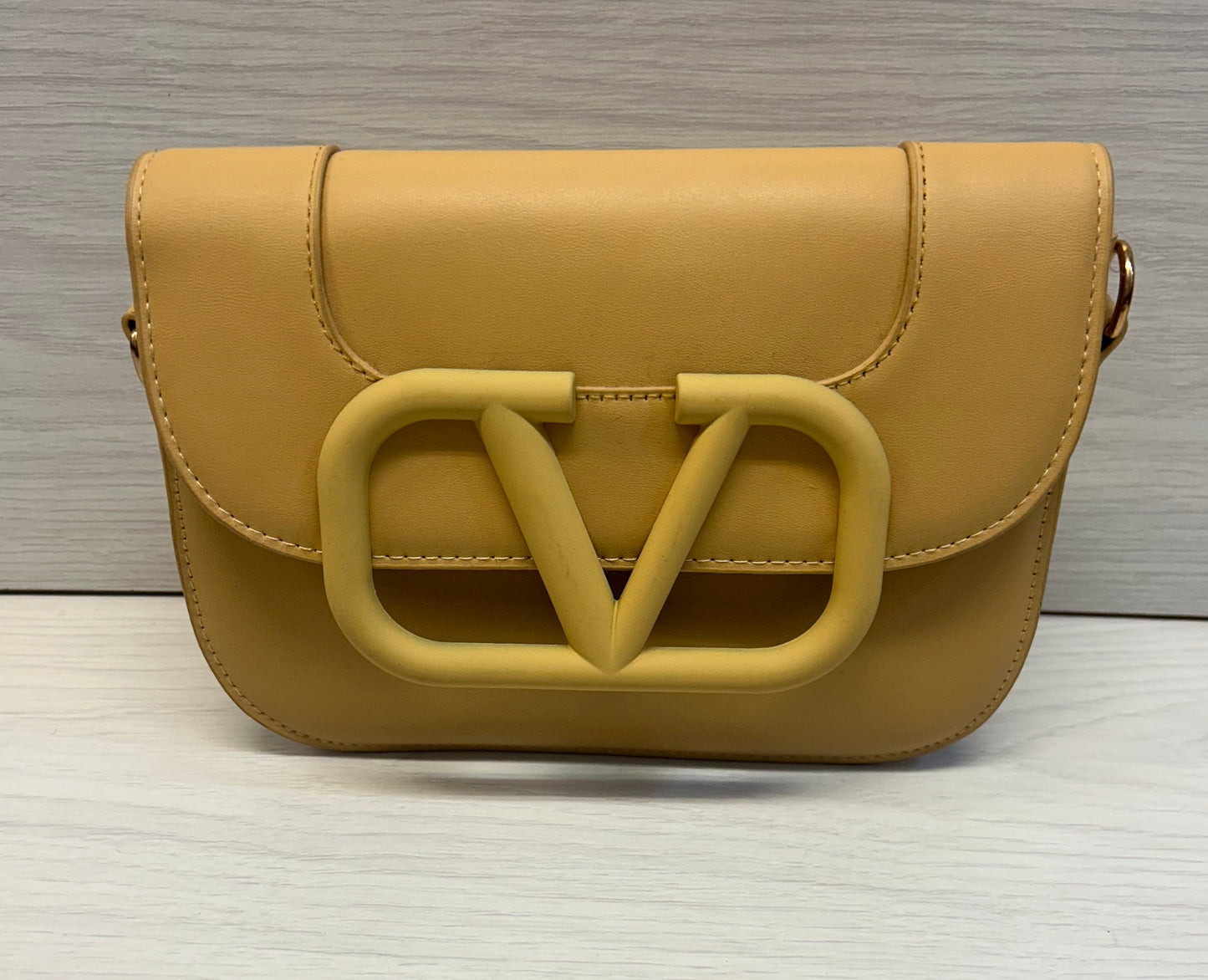 Yellow ‘V’ bag
