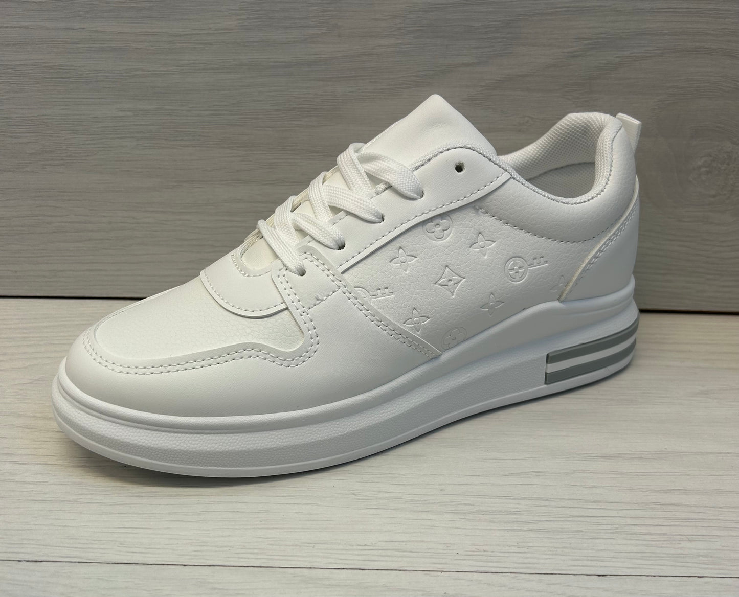 White trainer