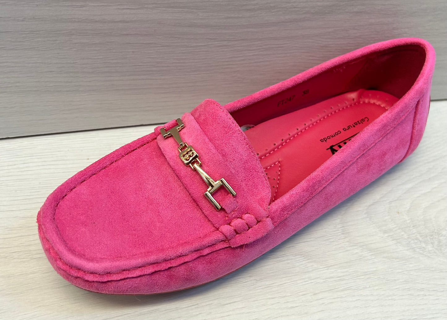 Fuchsia suede mocks