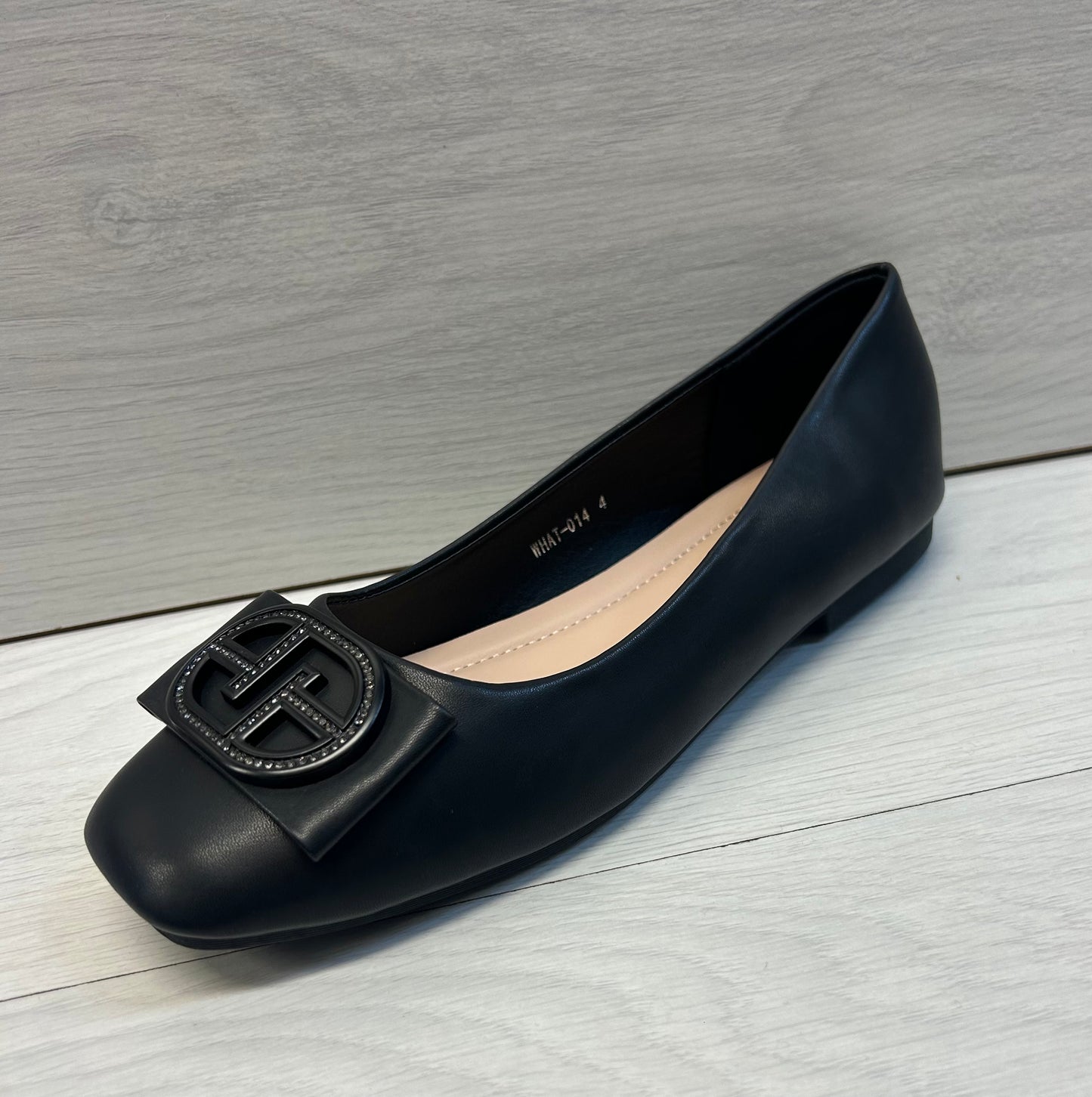 What014-black
