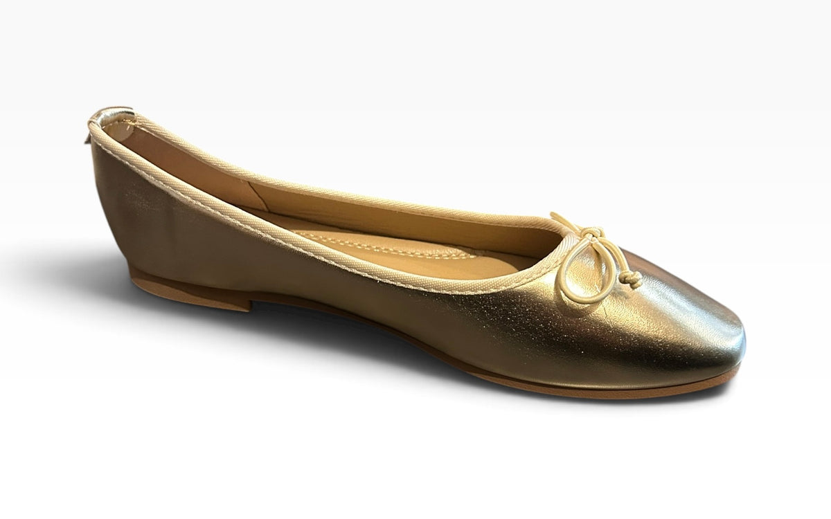 D042 Gold