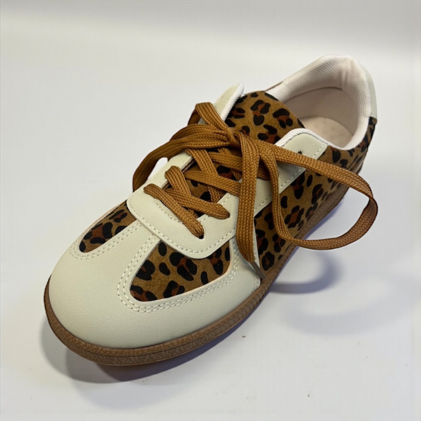 Leopard print trainer