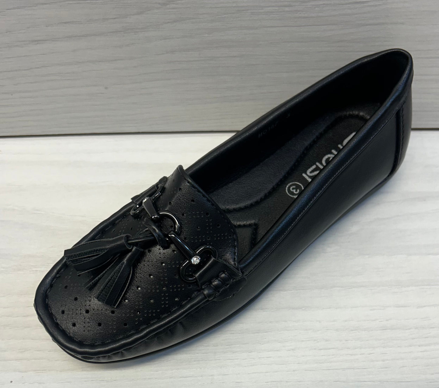 Mo167 black wedge mock