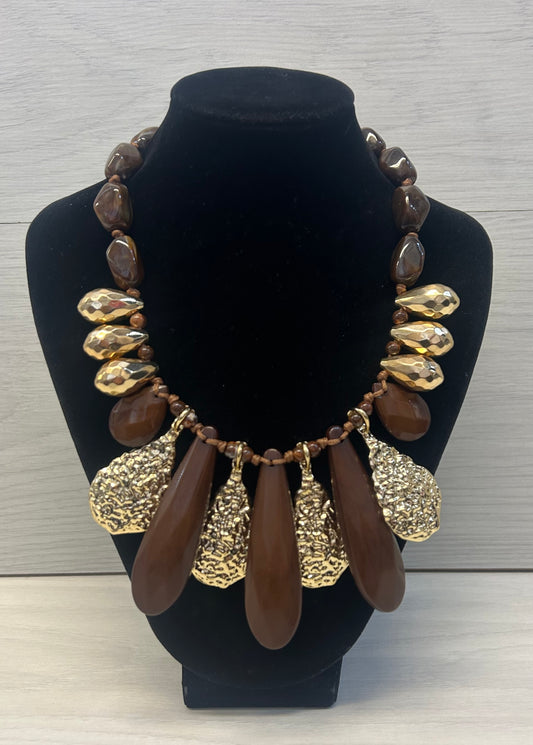 Chunky chocolate/gold necklace
