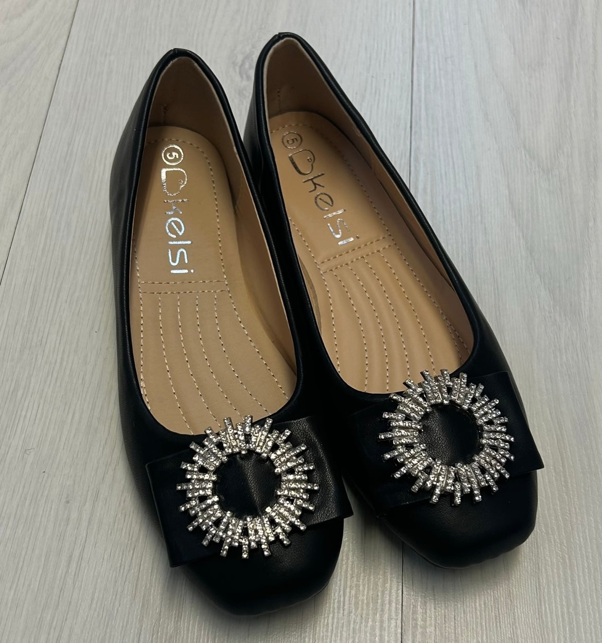 S157- Black ballet pump