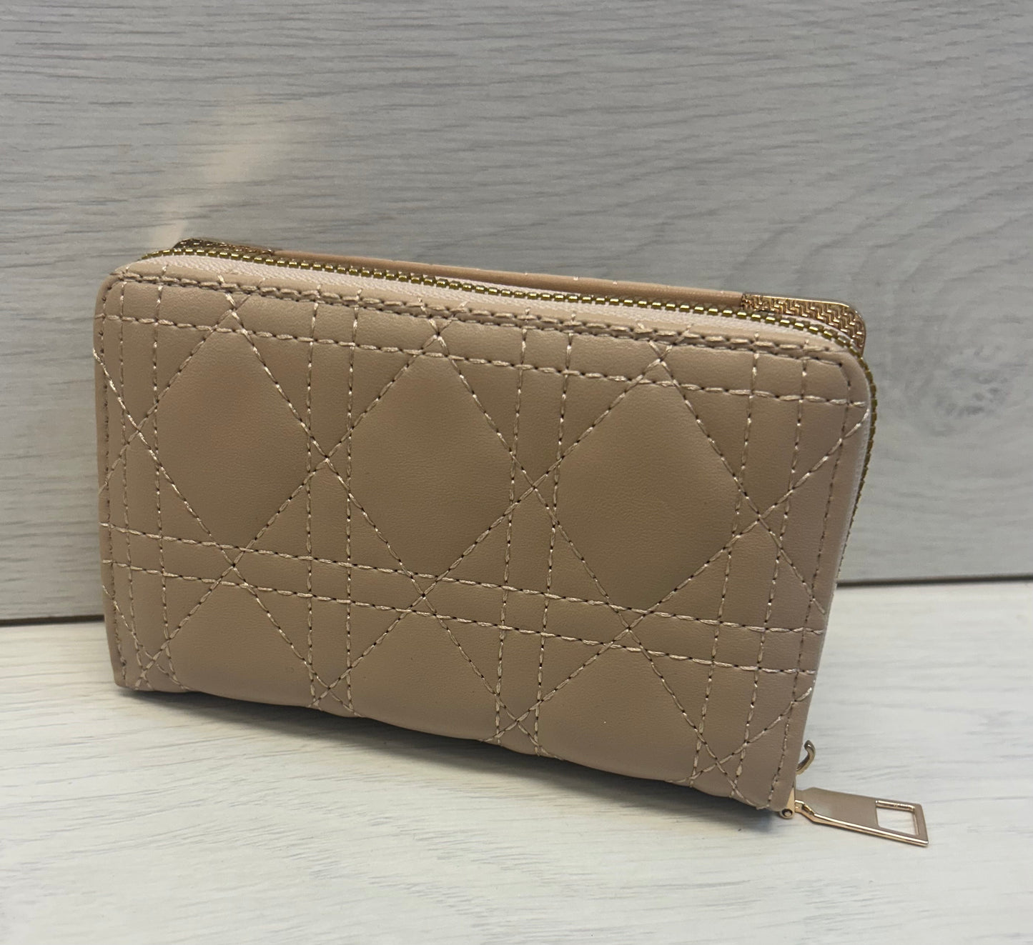 Beige quilted purse