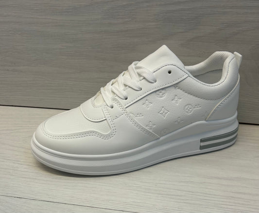 White trainer