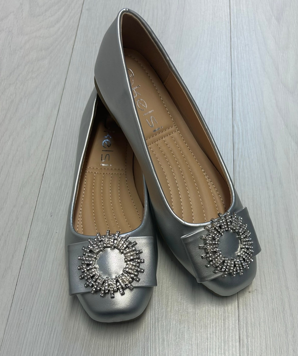 S157-silver ballet pump