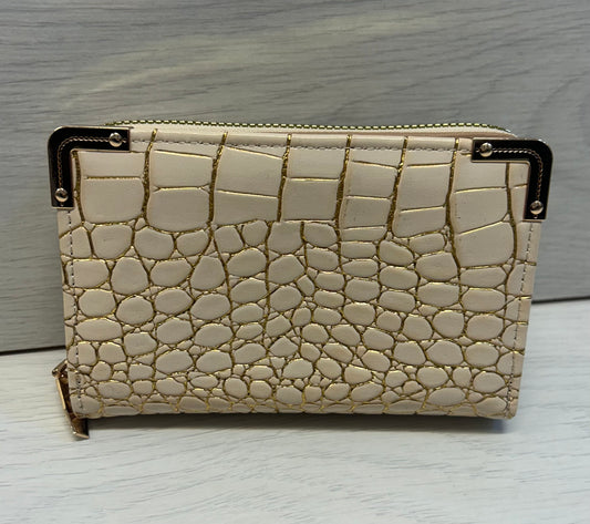 Cream/Gold croc print purse
