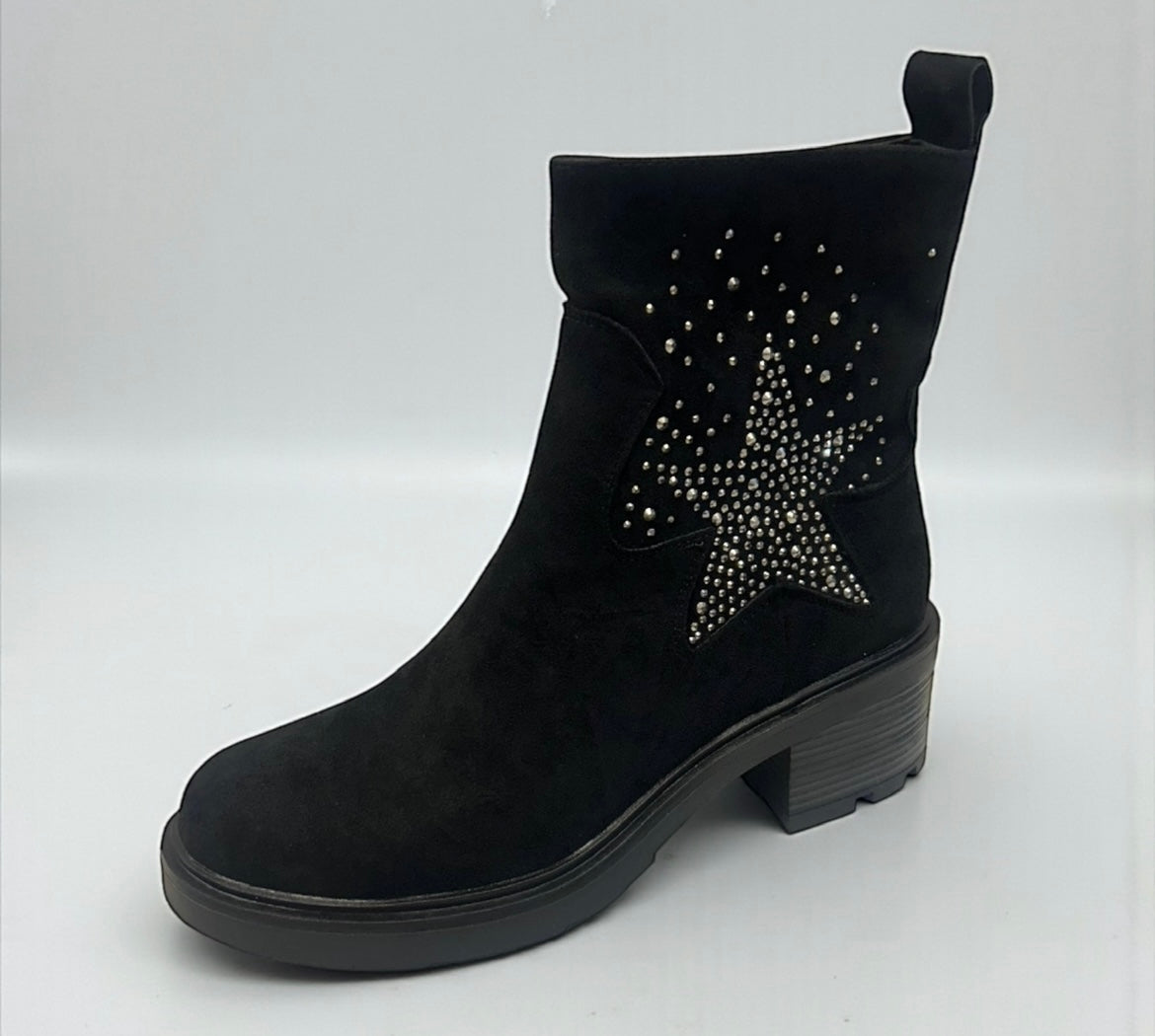 Y2319 black