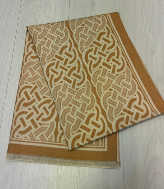 Beige plait print scarf