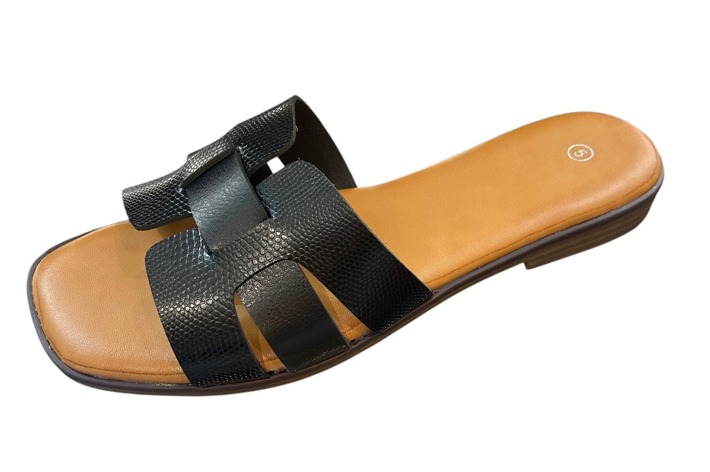 DM0911 Black