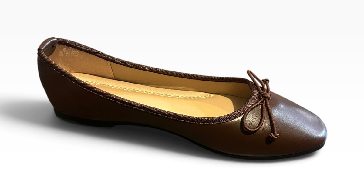 D042 Brown