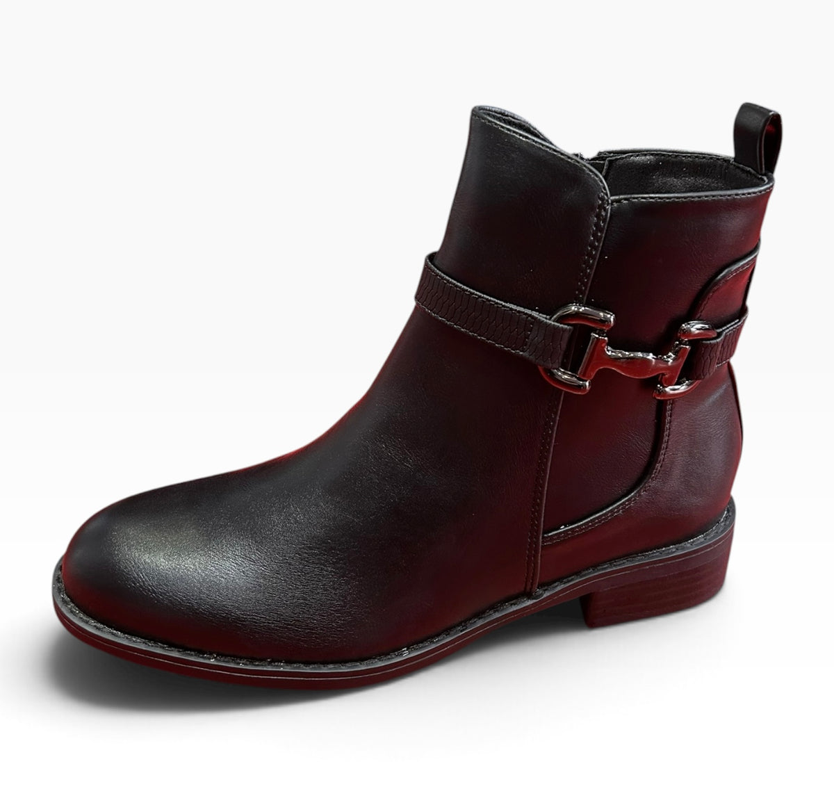 DM813 black