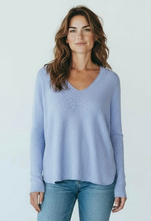 V-neck knit jumper -powder blue