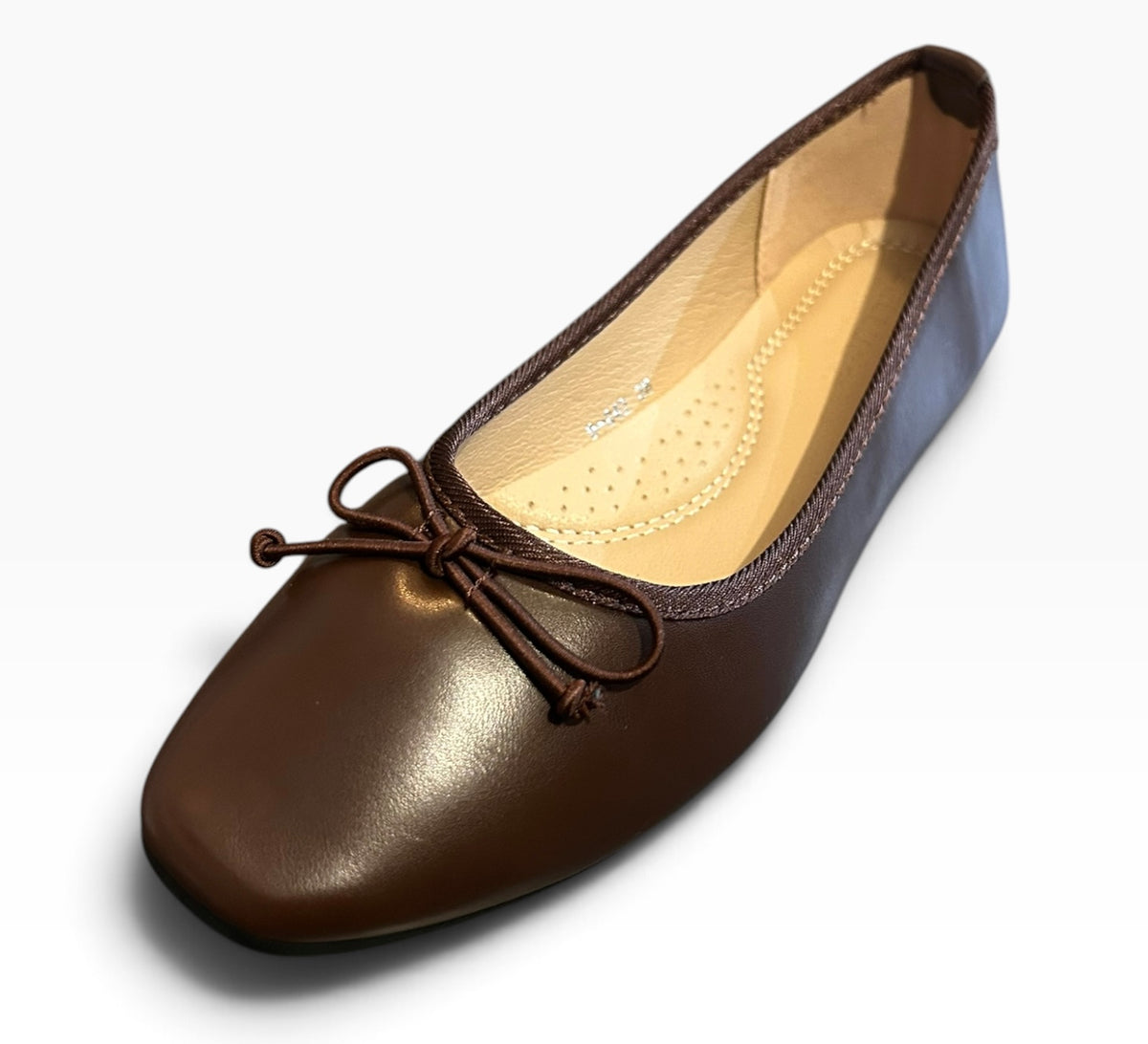 D042 Brown