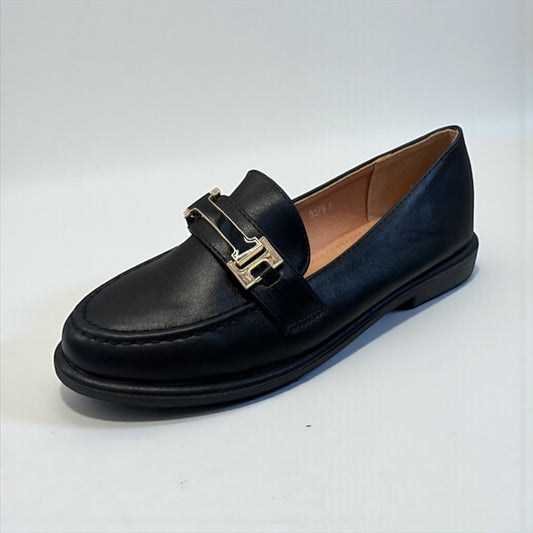 Bar buckle loafer